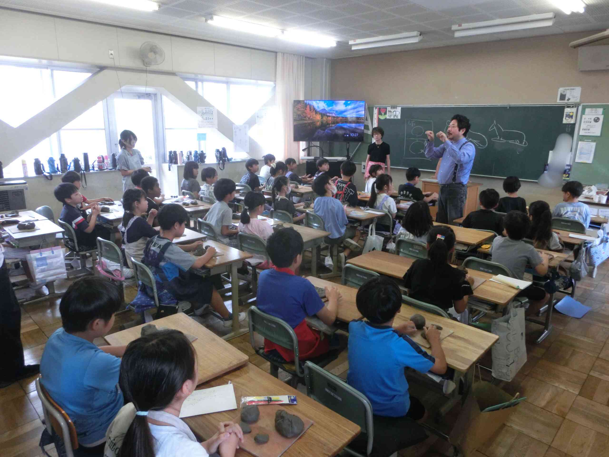 408de6bf-4d65-429f-808c-addf815789e1