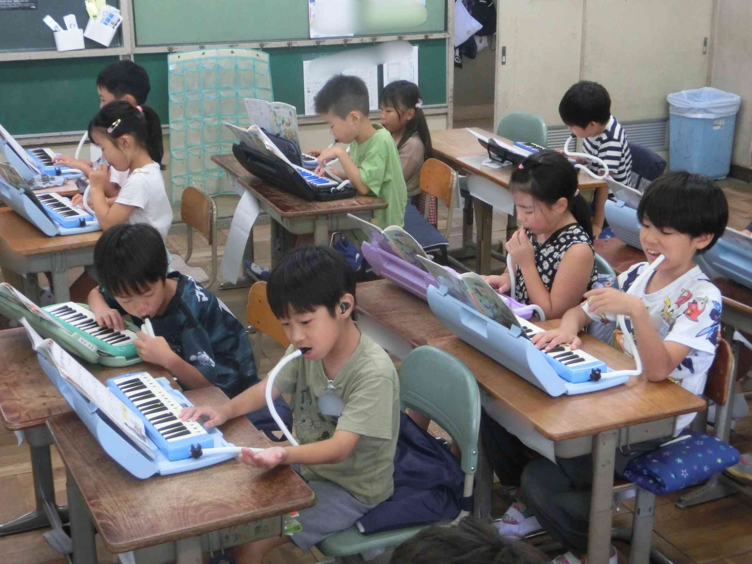 e31c4655-3dd6-4f4d-8fb0-7fa08bac55e2 (1)