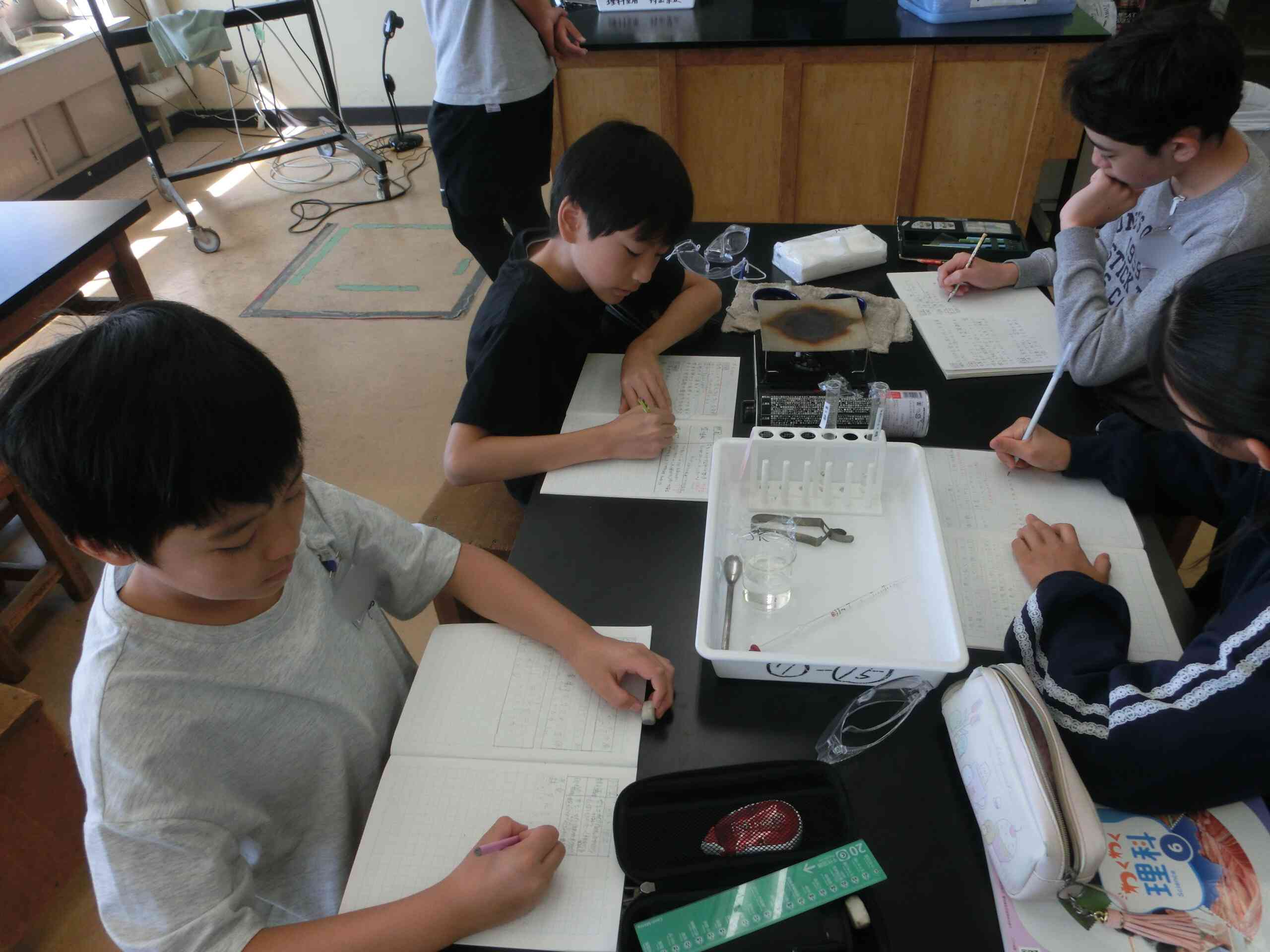 6f36568a-2227-4d83-bdf9-07ba0976d854