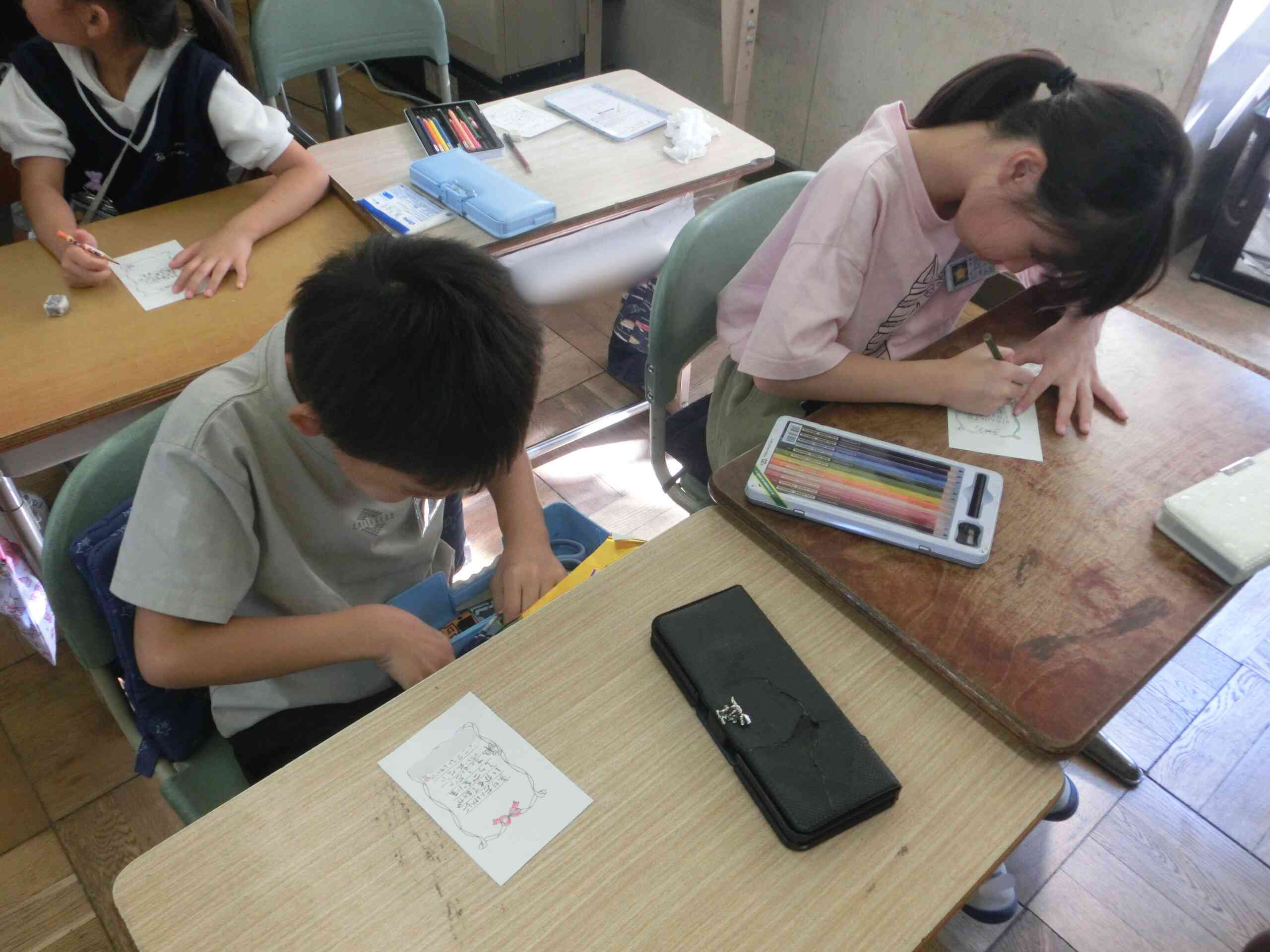 db4bd6f8-4c12-4d06-b245-75e3b549934b