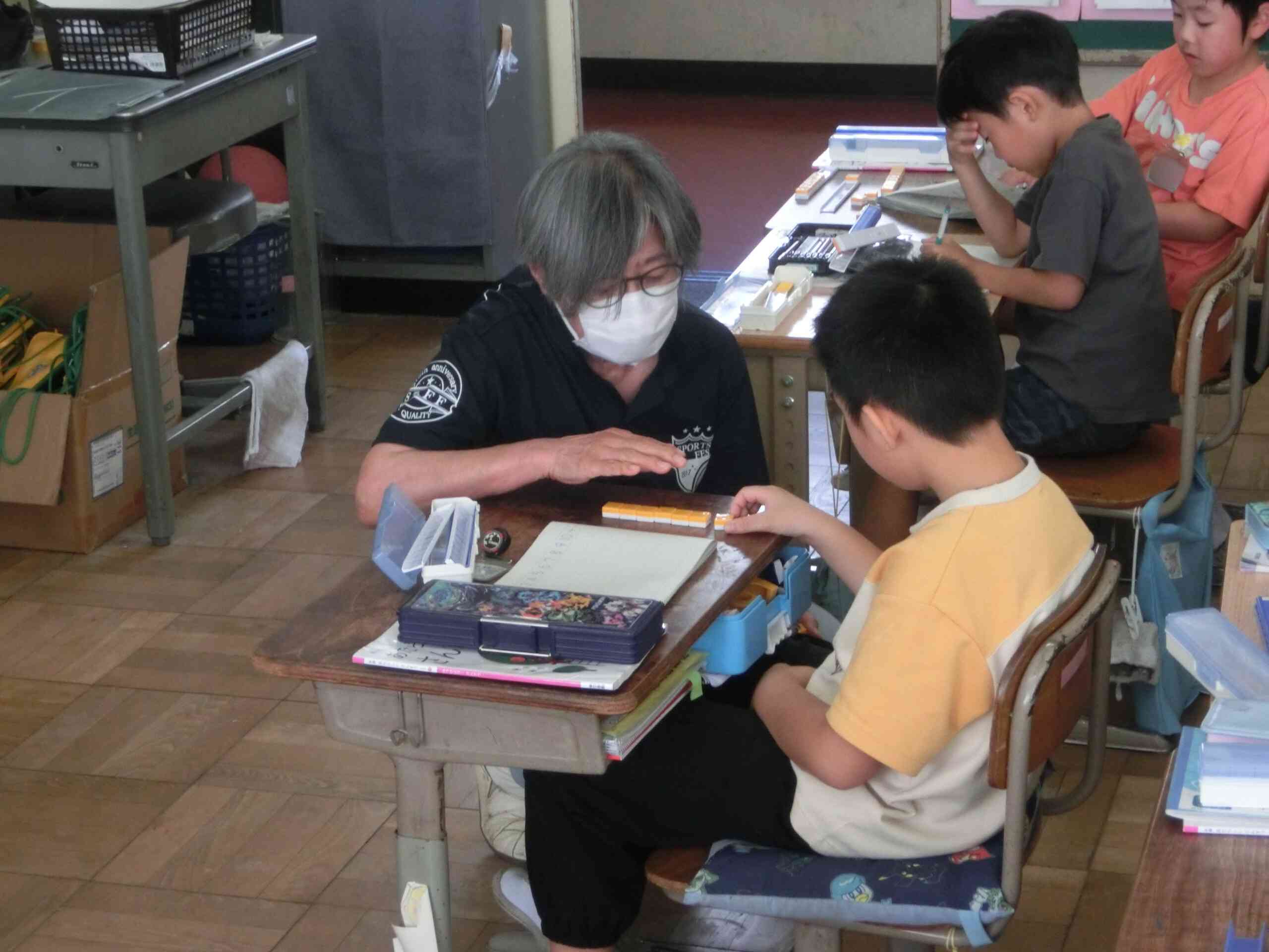 6a0255a7-ec9f-4a5b-802d-c9c6ce17207c