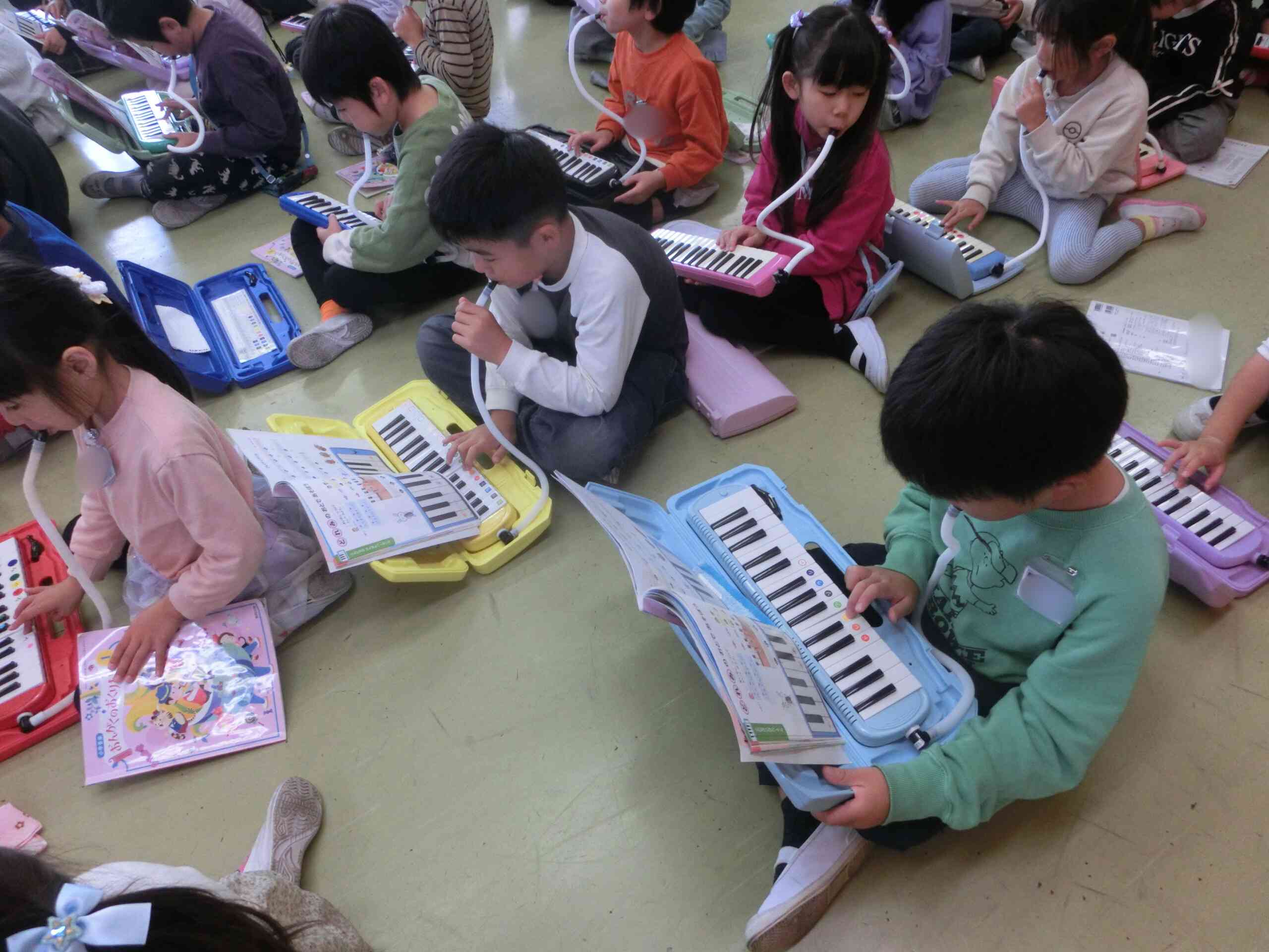 5ab126a2-5f58-4802-afdf-ac70ede2e281