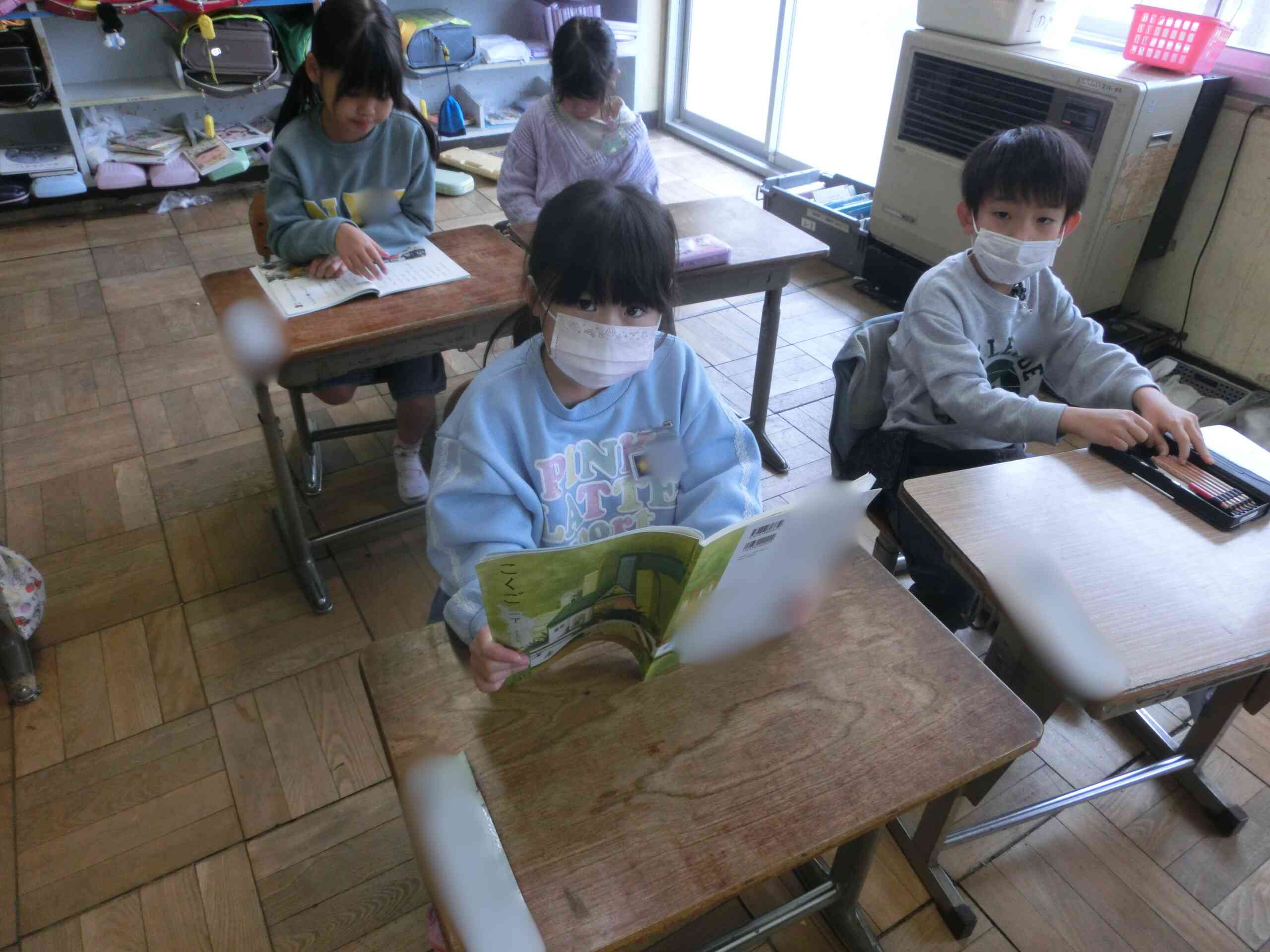 6b01c17a-ad32-4da2-b4e9-ebab75f25038