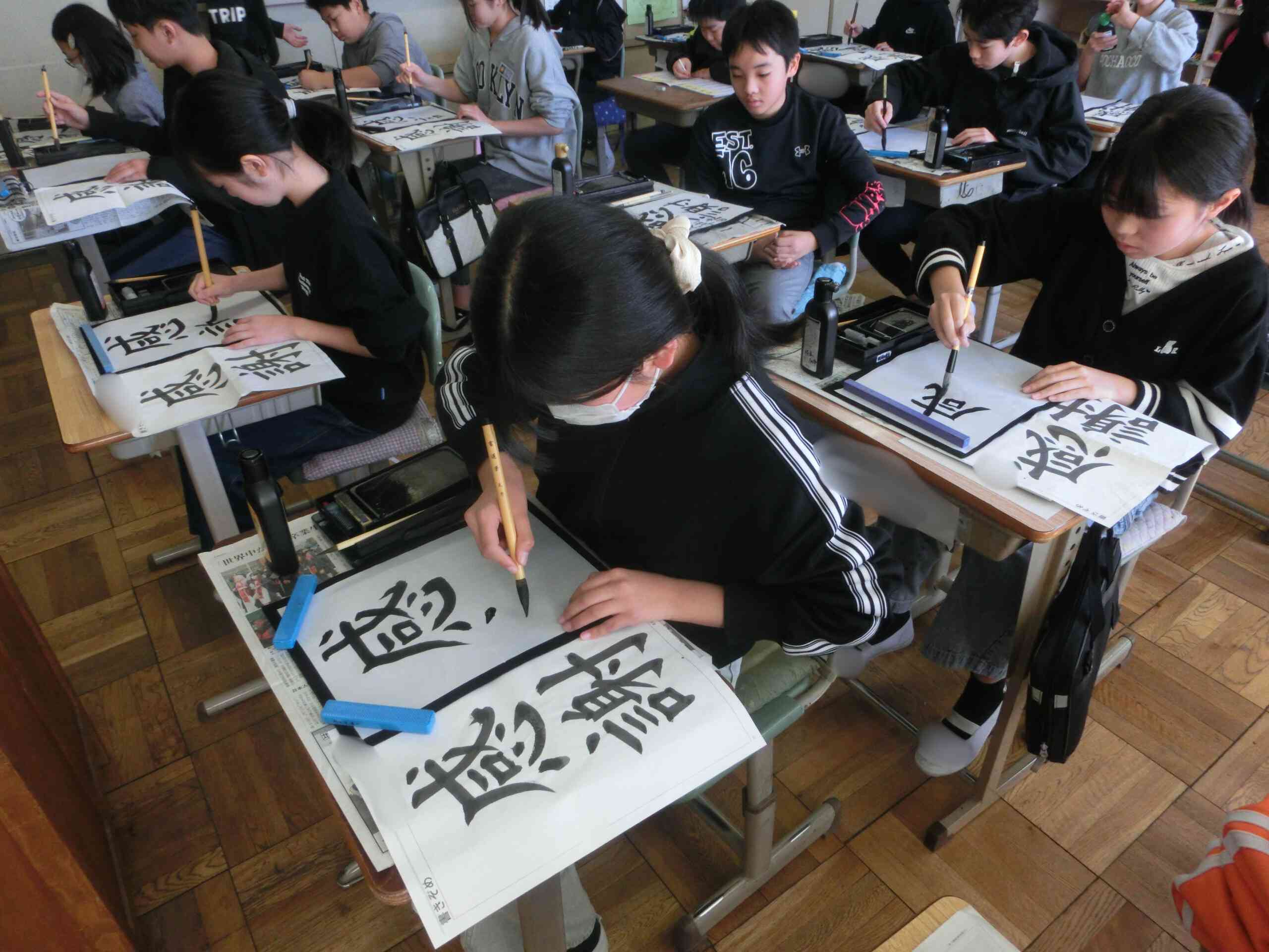 6a34b53e-ddbc-4dab-9610-d6eb607a9fc2