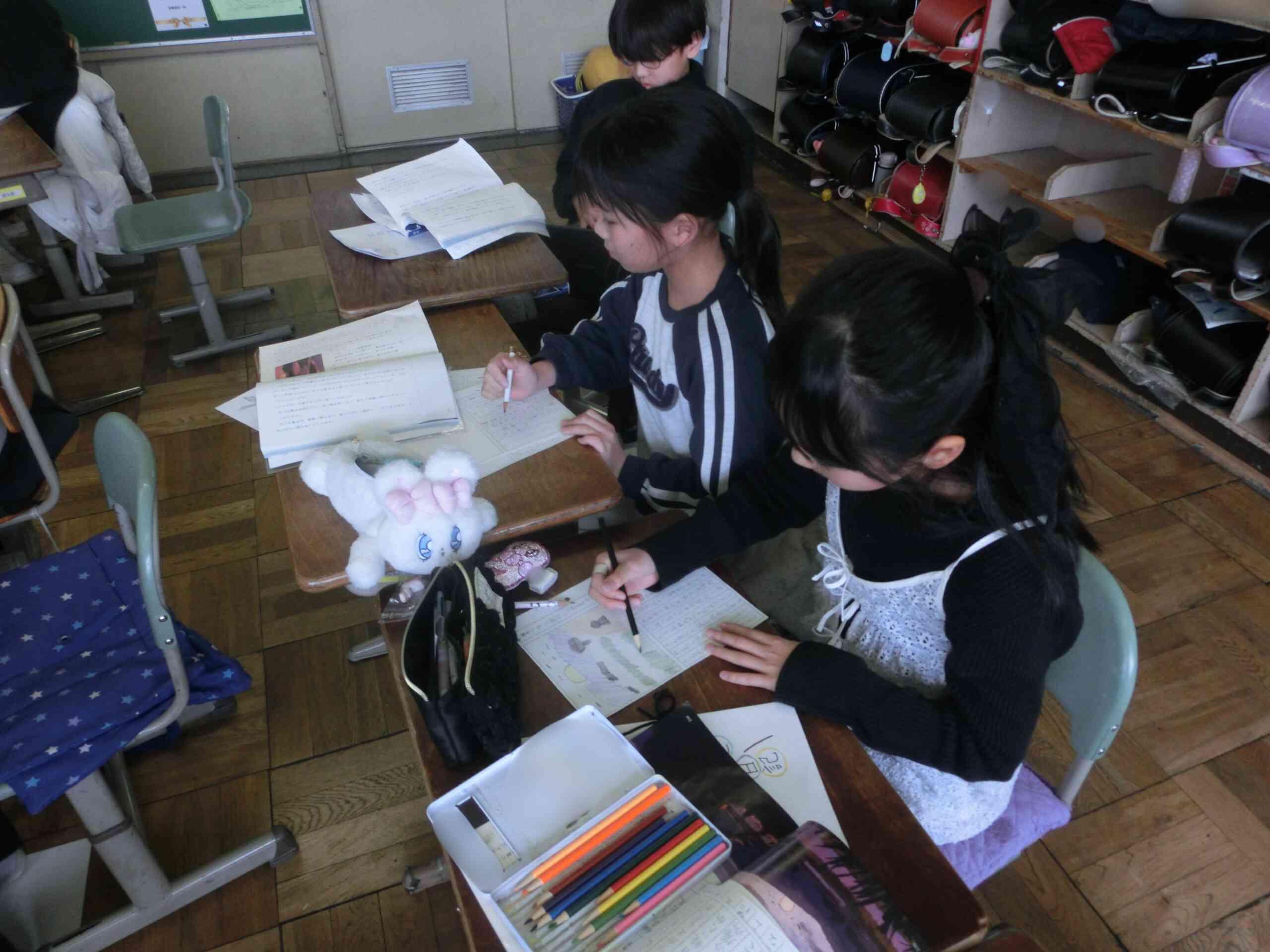 c49d3243-5a33-41b5-b565-88be93025a4b