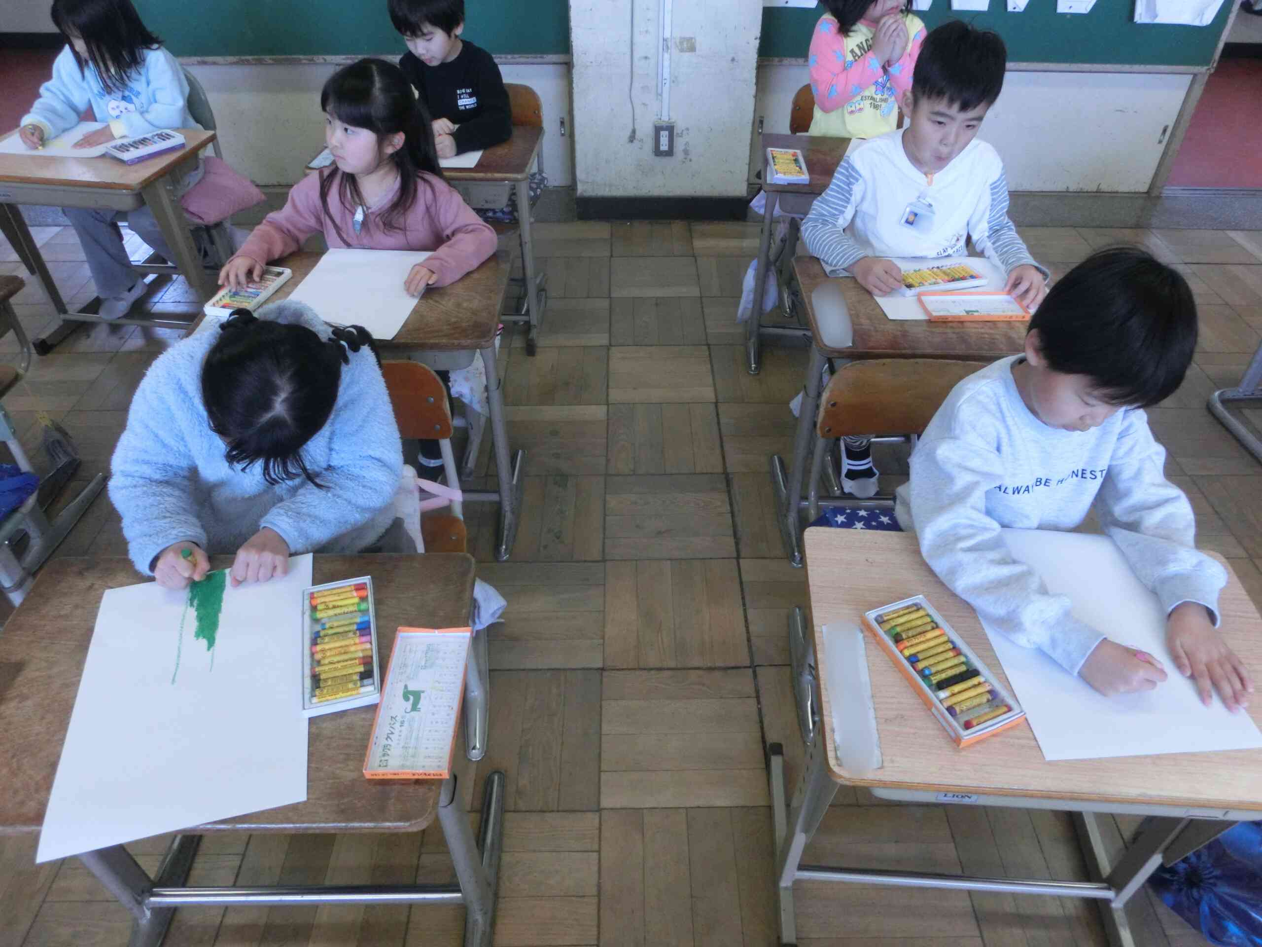 e60998c7-ead8-4fba-839b-0bb2d14df3ae